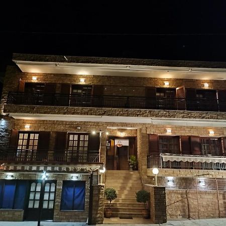 Ξενώνας Φωτεινη オウランオウポリ エクステリア 写真